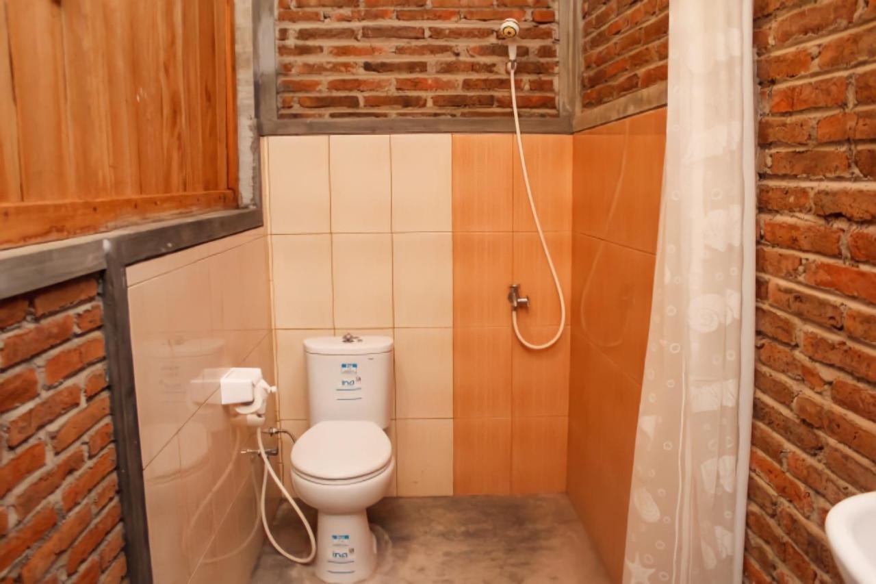 بانيووانجى Pinarak Homestay المظهر الخارجي الصورة