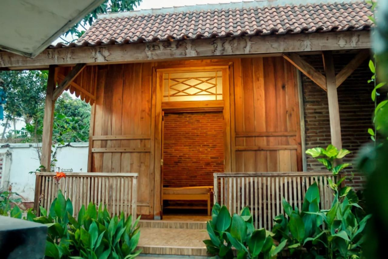 بانيووانجى Pinarak Homestay المظهر الخارجي الصورة